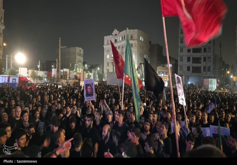 فریاد «لبیک یا خامنه‌ای» در شام غریبان حضرت اباعبدالله الحسین(ع) باقرشهر