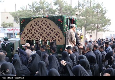تشییع سرباز شهید امیرعلی کاربخش در راور
