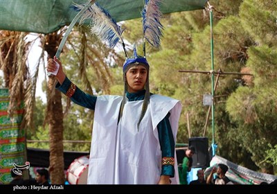 بازسازی واقعه عاشورا در ده‌زیار کرمان