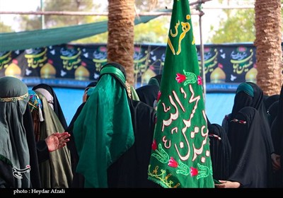 بازسازی واقعه عاشورا در ده‌زیار کرمان