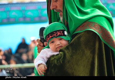 بازسازی واقعه عاشورا در ده‌زیار کرمان