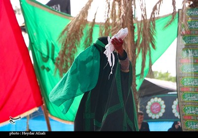 بازسازی واقعه عاشورا در ده‌زیار کرمان