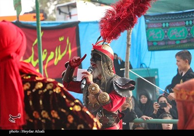 بازسازی واقعه عاشورا در ده‌زیار کرمان