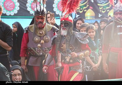 بازسازی واقعه عاشورا در ده‌زیار کرمان