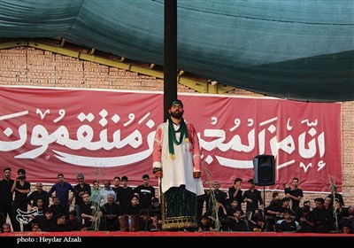 بازسازی واقعه عاشورا در ده‌زیار کرمان