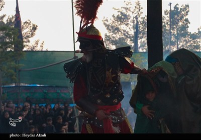 بازسازی واقعه عاشورا در ده‌زیار کرمان