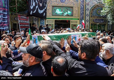 تشییع پیکر مطهر سه شهید در مشهد