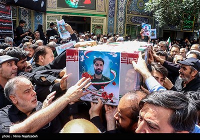 تشییع پیکر مطهر سه شهید در مشهد
