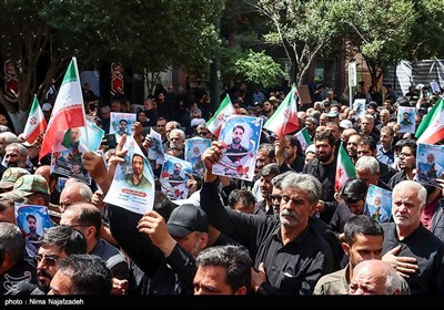 تشییع پیکر مطهر سه شهید در مشهد