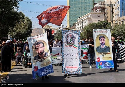 تشییع پیکر مطهر سه شهید در مشهد