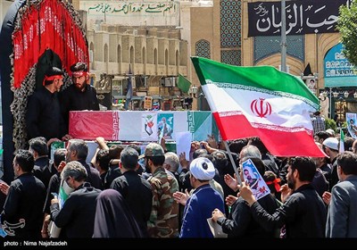 تشییع پیکر مطهر سه شهید در مشهد