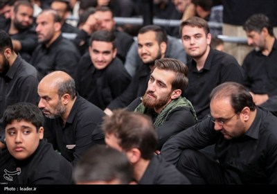 آخرین شب مراسم عزاداری محرم در حسینیه امام خمینی(ره)