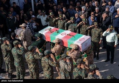 تشییع پیکر دو شهید مدافع وطن در خرم آباد