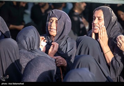 تشییع پیکر دو شهید مدافع وطن در خرم آباد