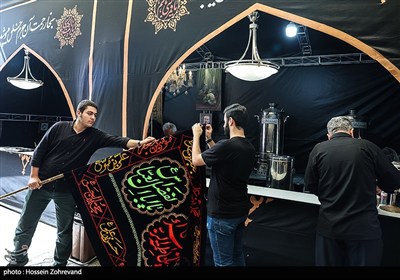 عزاداری روز عاشورا در هیئت محبان الفاطمه (س)
