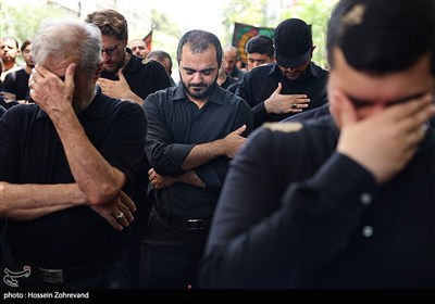 عزاداری روز عاشورا در هیئت محبان الفاطمه (س)
