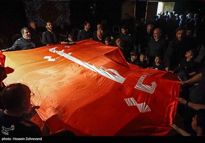 عزاداری روز عاشورا در هیئت محبان الفاطمه (س)