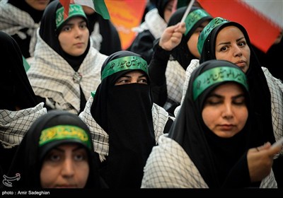 اجتماع بزرگ زینبیون در حرم مطهر حضرت شاهچراغ (ع)