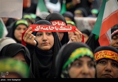 اجتماع بزرگ زینبیون در حرم مطهر حضرت شاهچراغ (ع)