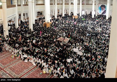 اجتماع بزرگ زینبیون در حرم مطهر حضرت شاهچراغ (ع)