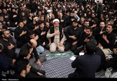 آخرین شب مراسم عزاداری  محرم  در حسینیه امام خمینی(ره)