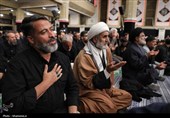 آخرین شب مراسم عزاداری  محرم  در حسینیه امام خمینی(ره)