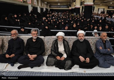 آخرین شب مراسم عزاداری محرم در حسینیه امام خمینی(ره)