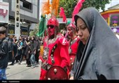 کاروان اسرا به زنجان رسید؛ مردم در غم حضرت زینب(س) گریستند + فیلم