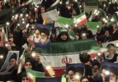 اجتماع باشکوه بانوان زینبی همدان در دفاع از ولایت