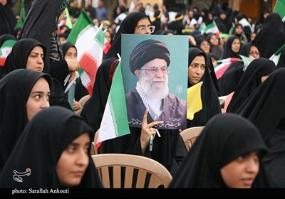 اجتماع باشکوه بانوان زینبی در کرمان