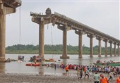 9 Dead in West India's Bridge Collapse
