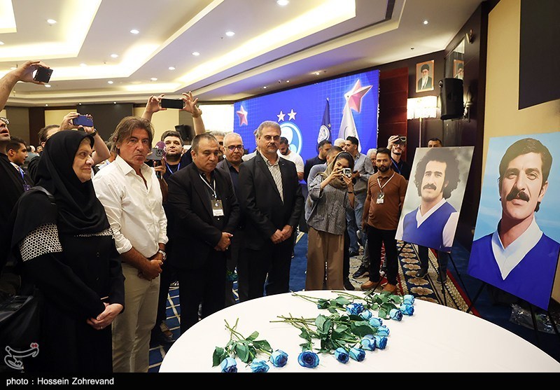 فوتبال , استقلال , 