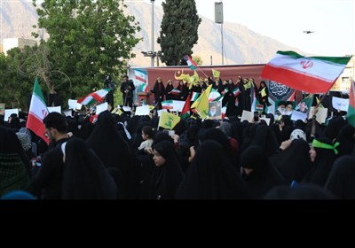 لرستان میزبان اجتماع باشکوه بانوان عاشورایی