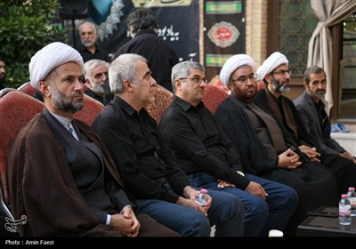 عزاداری سالروز دفن شهدا در جوار حضرت شاهچراغ(ع)