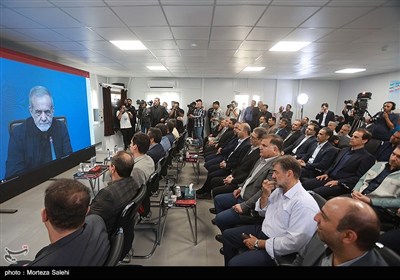 افتتاح فاز نخست نیروگاه خورشیدی آفتاب شرق - اصفهان