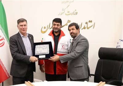 همدان،استان،نهادهاي،مديريت،امدادگران،غيرنظاميان،صليب،امدادي