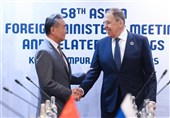 Ван И: Китай и � оссия должны содействовать дипломатическому урегулированию ядерного вопроса Ирана