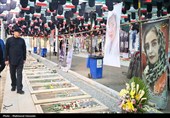 حضور سحرگاهی محمدباقر قالیباف بر مزار شهدای تهاجم رژیم صهیونیستی