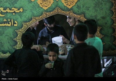 سوگواره عاشورایی در جوار شهدای گمنام دانشگاه شیراز
