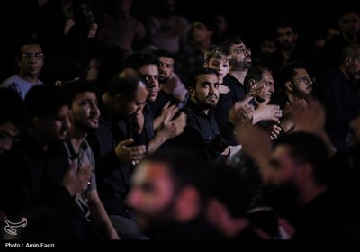سوگواره عاشورایی در جوار شهدای گمنام دانشگاه شیراز