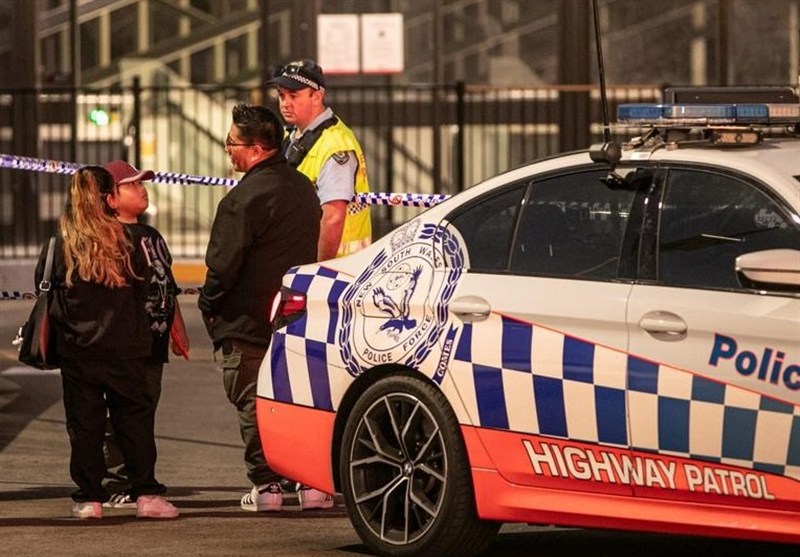 Man Shot Dead by Police at Sydney Shopping Center