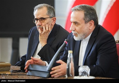نشست وزیر امورخارجه با سفرای کشور های خارجی