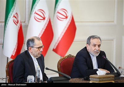 نشست وزیر امورخارجه با سفرای کشور های خارجی
