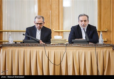 نشست وزیر امورخارجه با سفرای کشور های خارجی