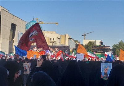 حجاب،راهپيمايي،حضور،عفاف،ميدان،بانوان،صداي،جمعيت،اهميت،انتخا ...