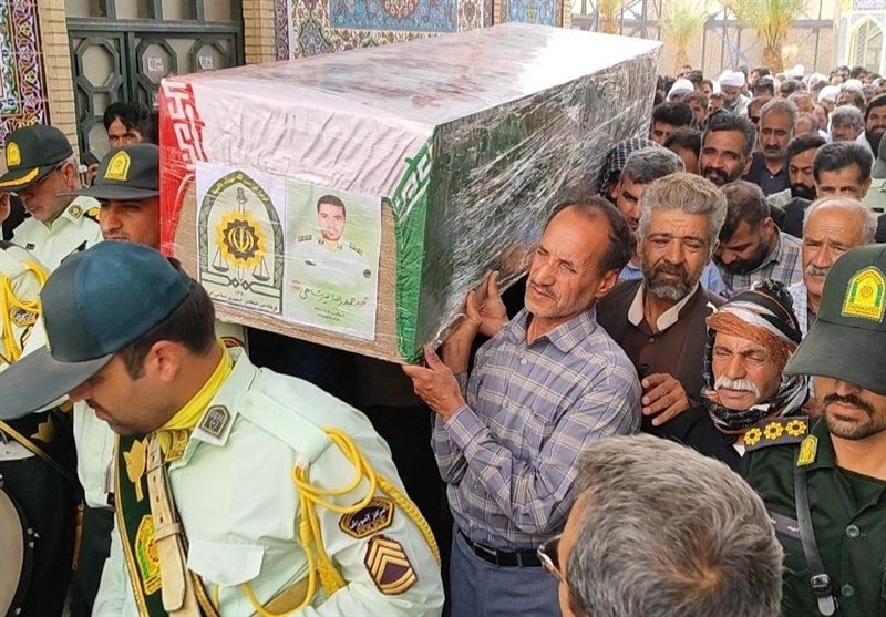 وداع باشکوه سیستانی‌ها با پیکر شهید «میرشاهی»+ فیلم