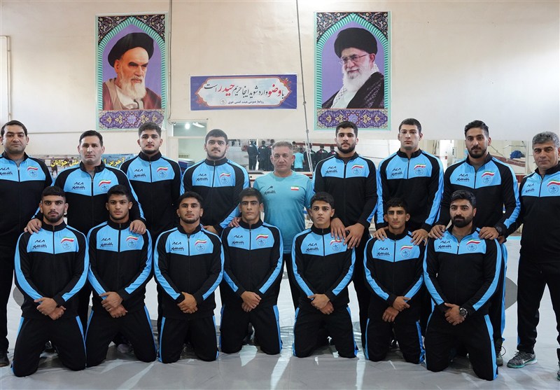 قهرمانی تیم کشتی آزاد جوانان در رقابتهای آسیایی قرقیزستان