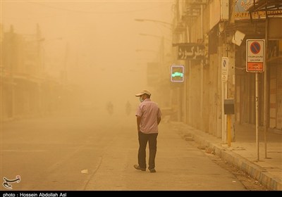 Iranian President Assigns Task Force to Tackle Dust Pollution