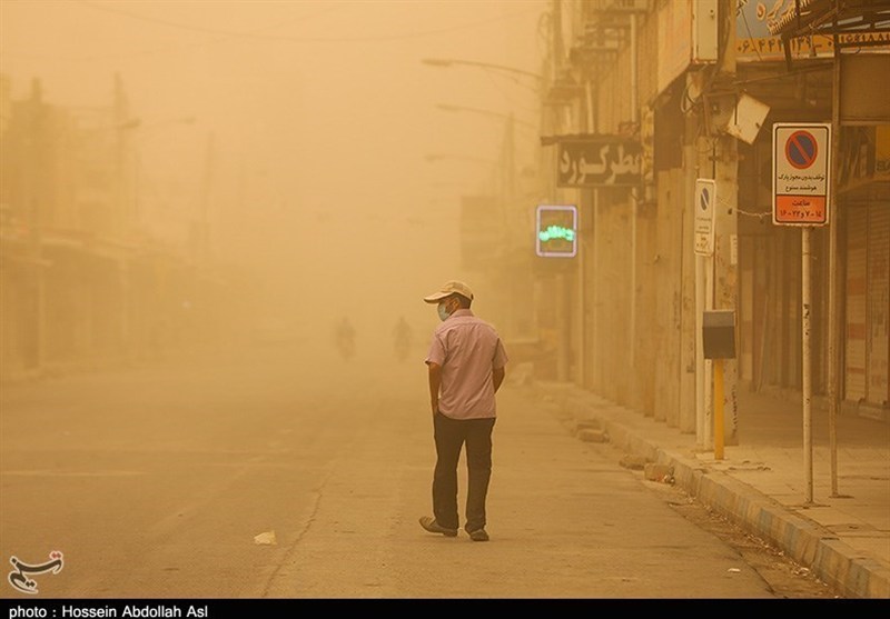 Iranian President Assigns Task Force to Tackle Dust Pollution