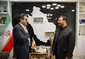 تأکید بر تبدیل فارس به قطب فناوری و لجستیک هوشمند کشور